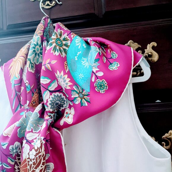 Hermes Silk Scarf "Fleurs et Papillons de Tissus" Carre 90 - Picture 2 of 11